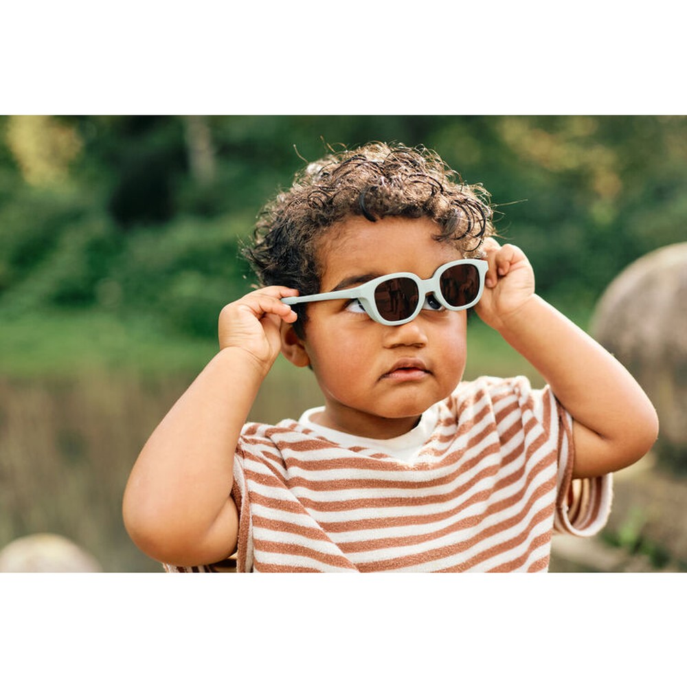 Béaba Zonnebril Baby / Kind | 9-24 Maanden - Square Lucky Saliegroen