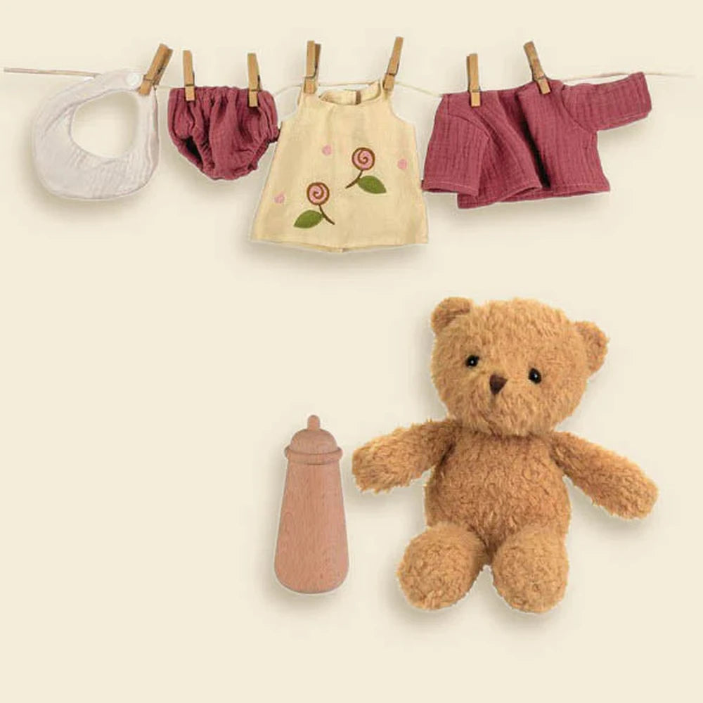 Egmont Toys Moririssette avec vêtements et valise