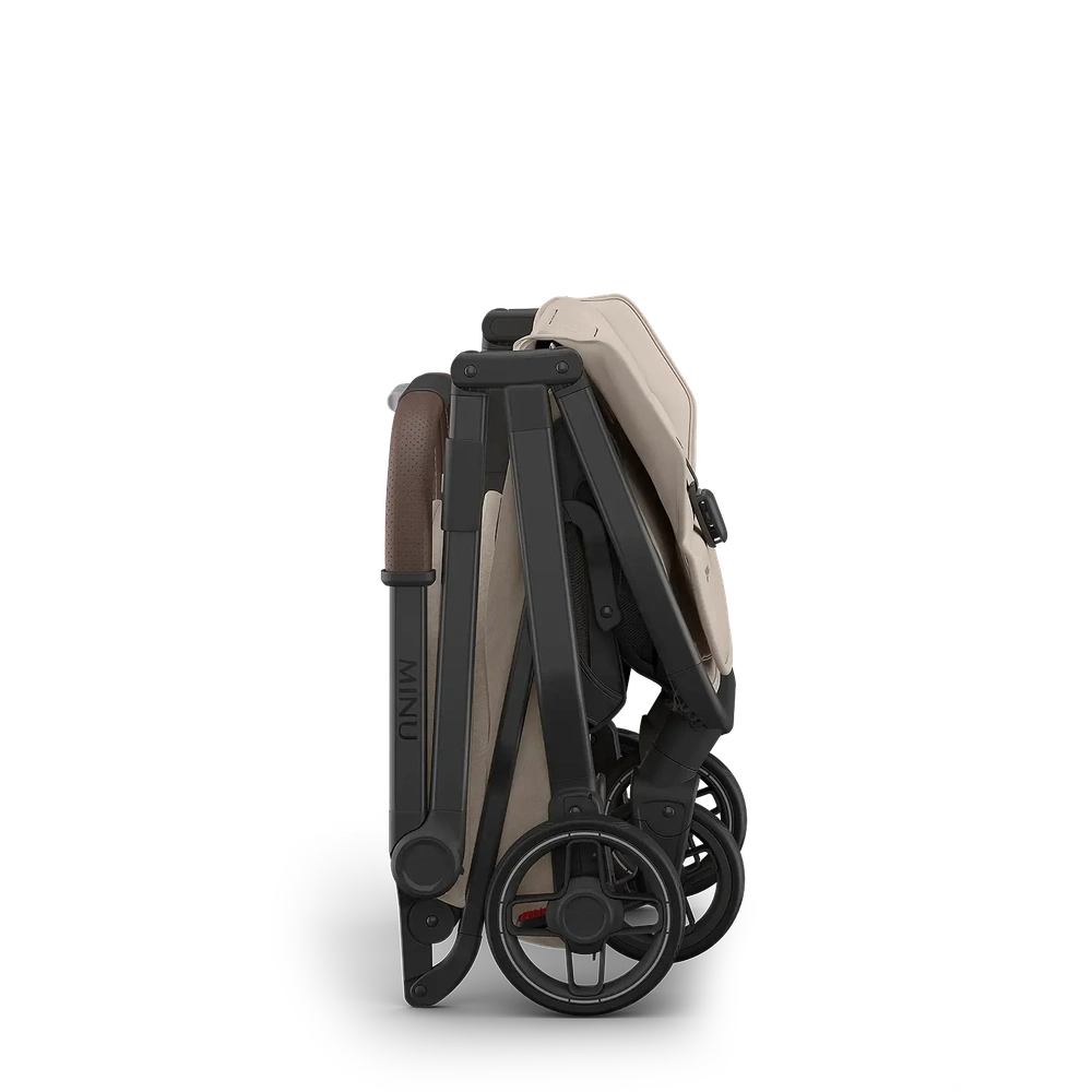 Uppababy Minu V3 Compact Stroller Ada Sandstone Carbon Frame Met Kastanje Bruin Leer Nieuw