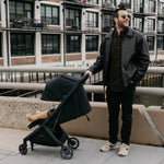 Uppababy Minu V3 Compact Stroller Jake Charcoal Carbon Frame Met Zwart Leer