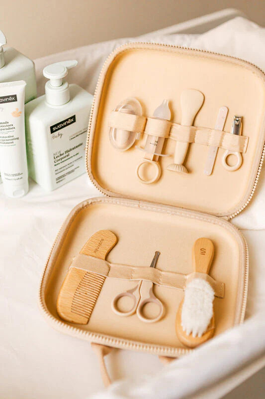 Suavinex Wonderland - Verzorgings- En Toilettas 8 Accessoires
