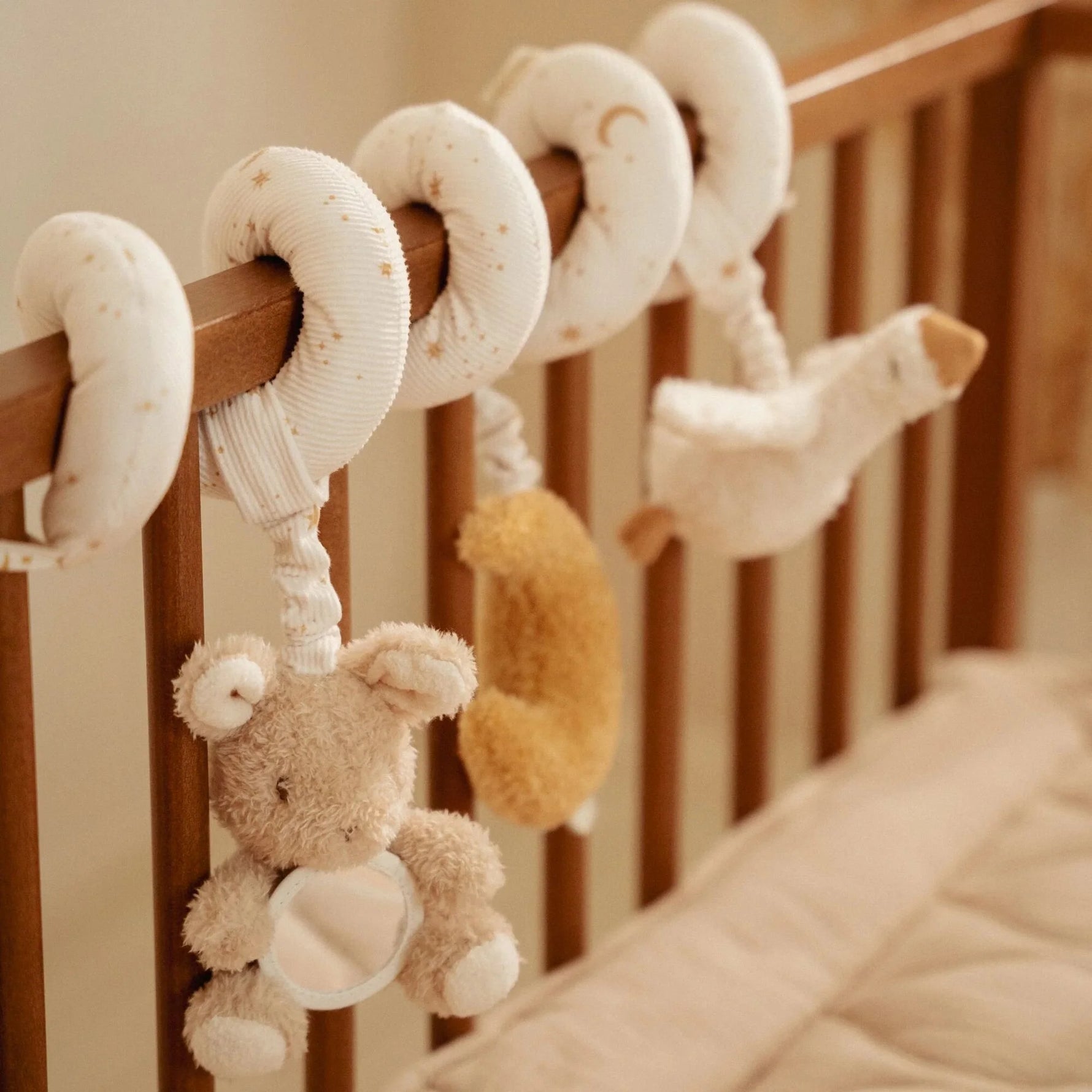 Little Dutch - Activiteitenspiraal - Newborn Naturals - Wit