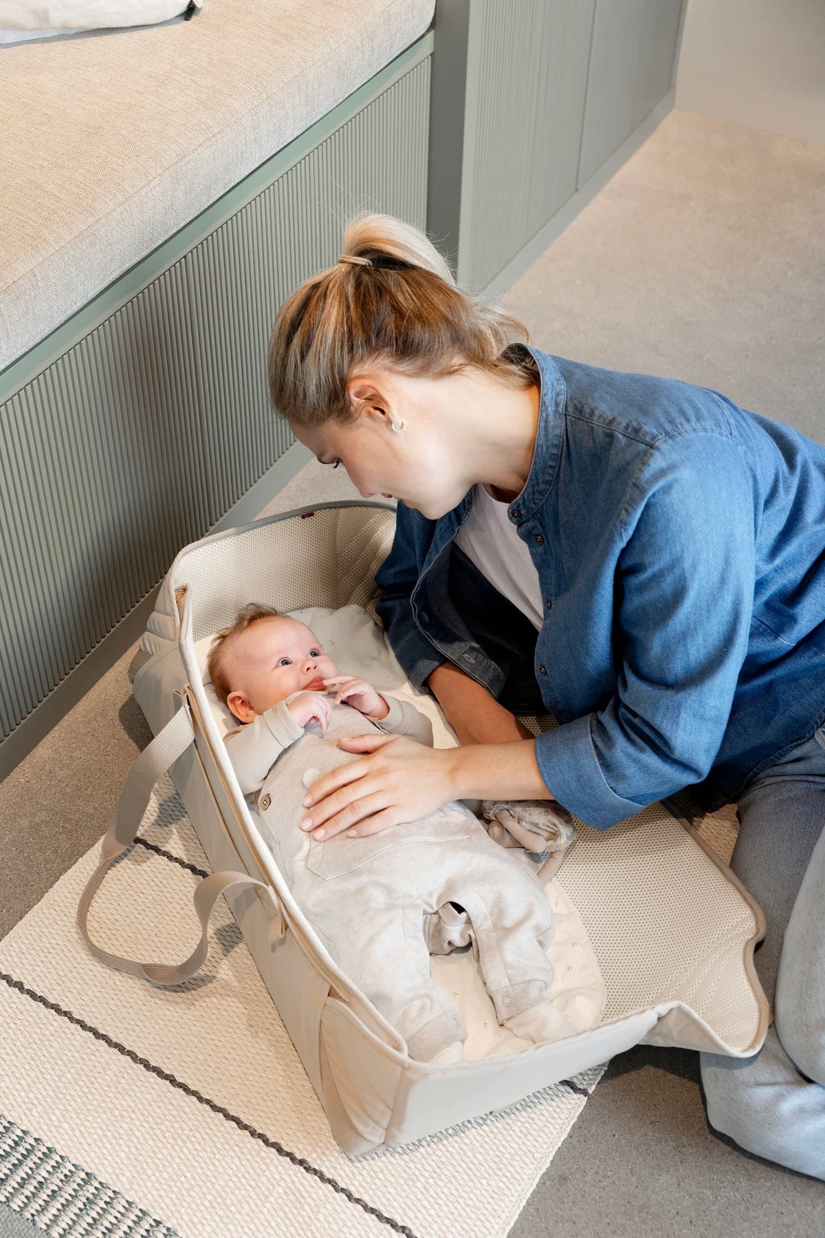 Voksi Carry Me Ademende En Zachte Draagwieg - Seashell Sand