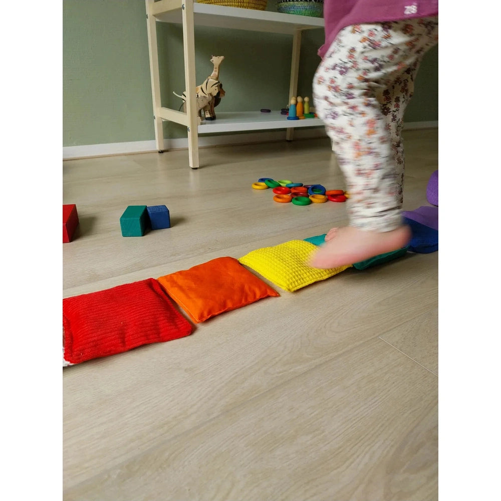 Pit&Play Sensorische Regenboog Pittenzakjes + Gratis Speeldoek Katoen Medium Fade Rainbow