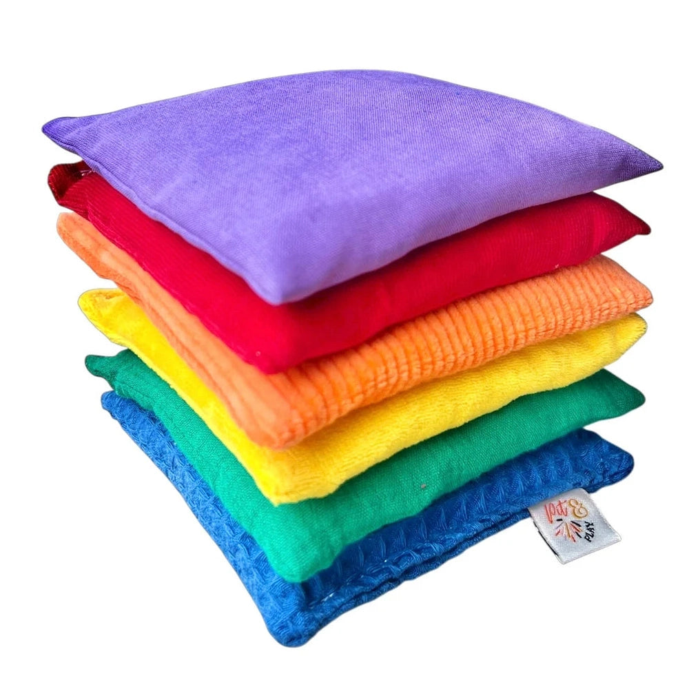 Pit&Play Sensorische Regenboog Pittenzakjes + Gratis Speeldoek Katoen Medium Fade Rainbow