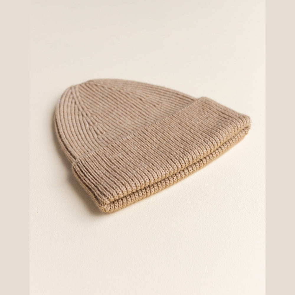 Beanie Fonzie Sand