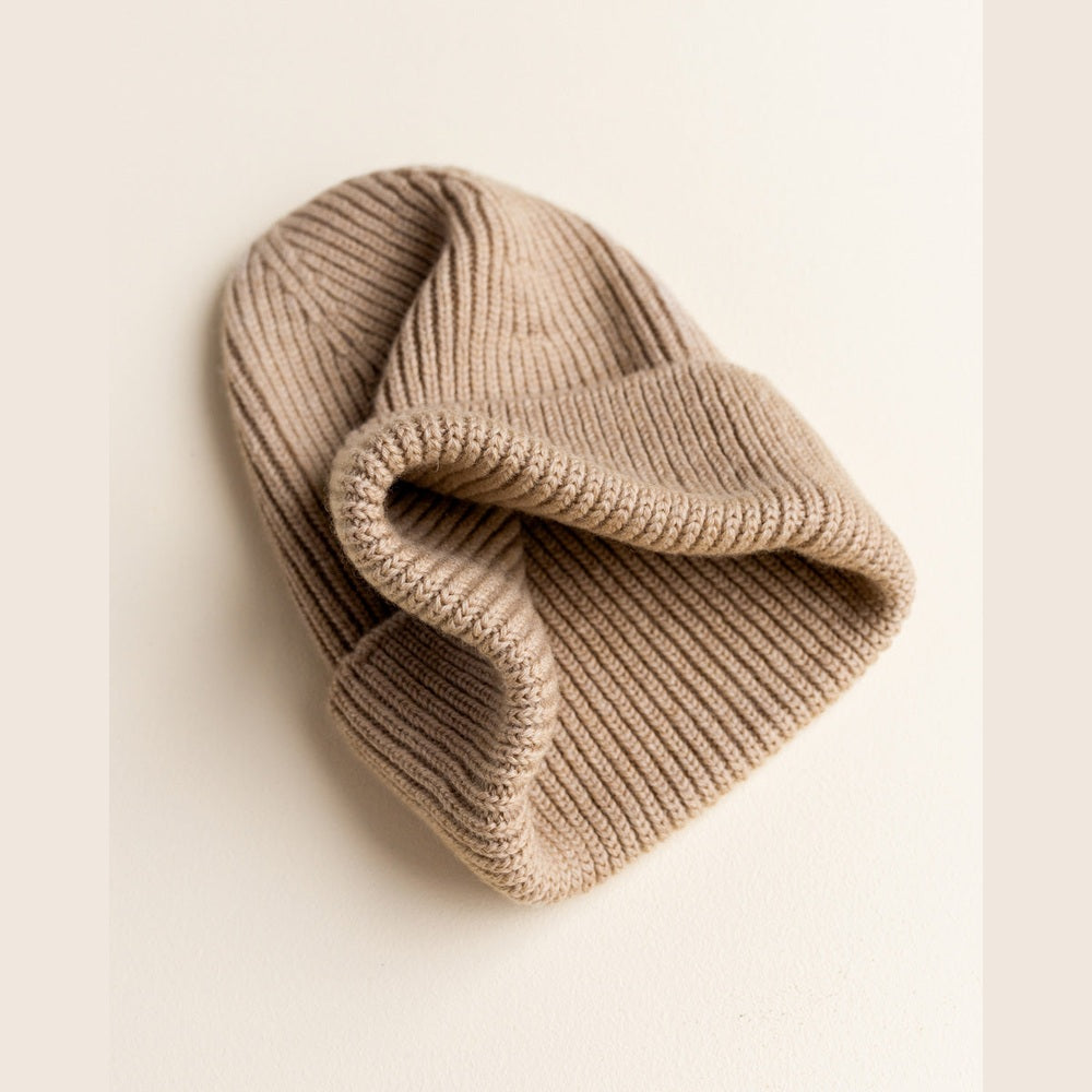 Beanie Fonzie Sand