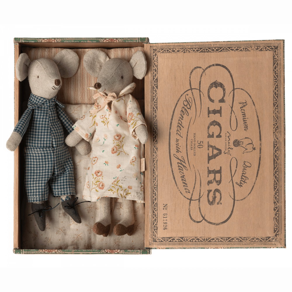 Maileg Grandma And Grandpa Mice In Cigarbox