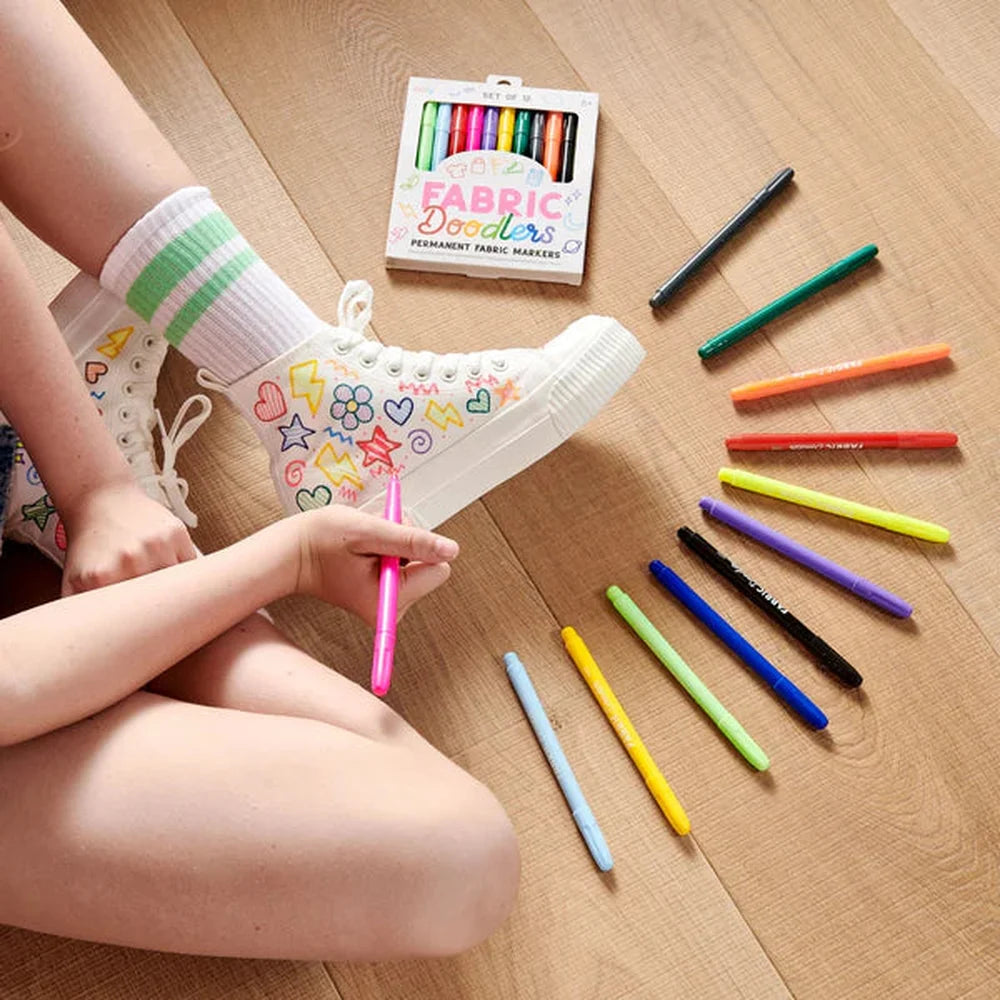 Ooly Fabric Doodlers - Permanente Textielstiften